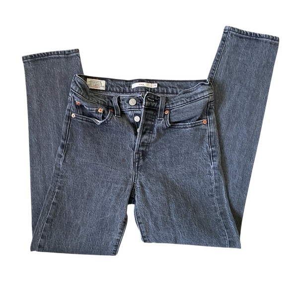 Levi’s Wedgie Button Fly Premium 99% Cotton Denim - Picture 1 of 6